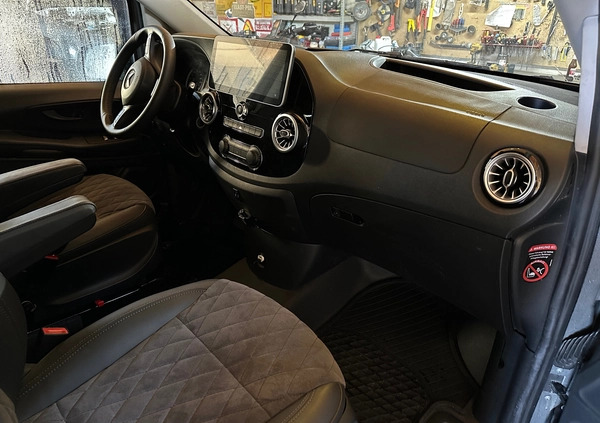 Mercedes-Benz Vito cena 230000 przebieg: 36000, rok produkcji 2019 z Jasień małe 596
